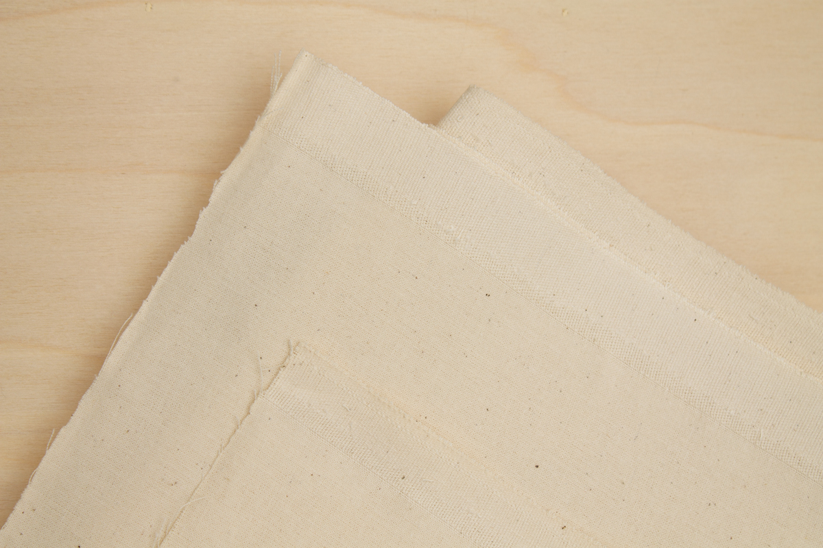 unprimed nettle cloth 200g/m², 2.2 m width, No. 220
