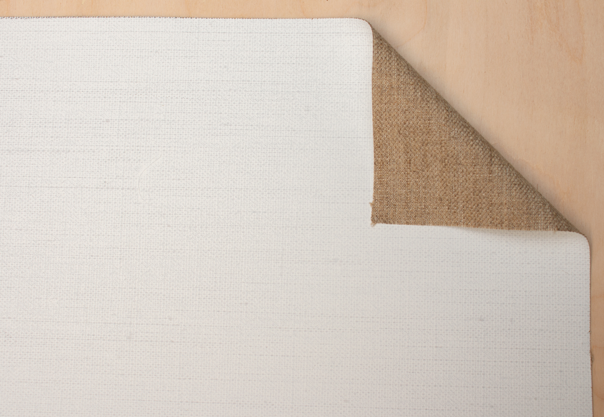 1072826 Caravaggio primed linen 430 g/m² white, 2.10 m width, medium- coarse, No. 09