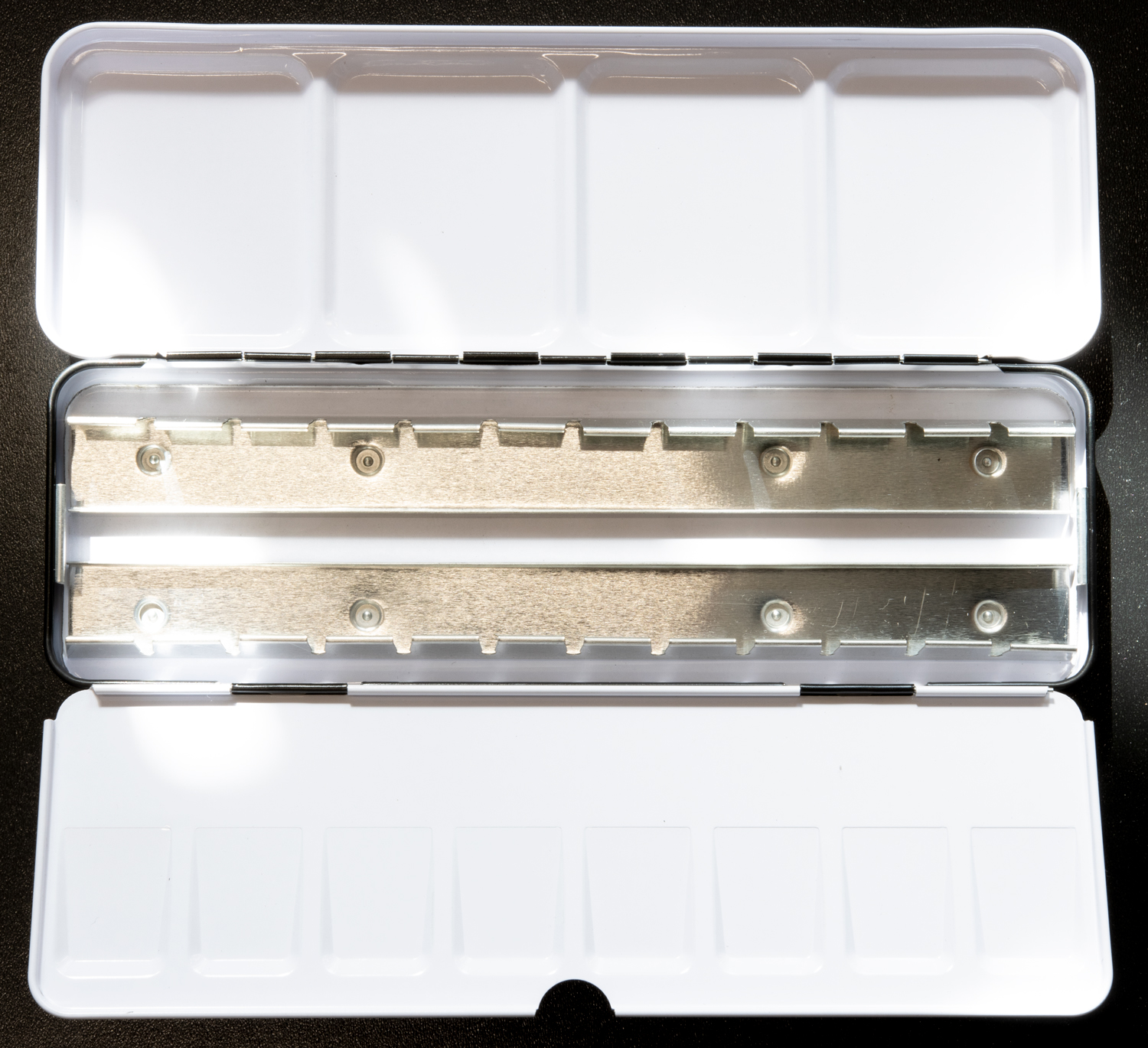 Roman Szmal Aquarius Empty Metal Watercolour Box