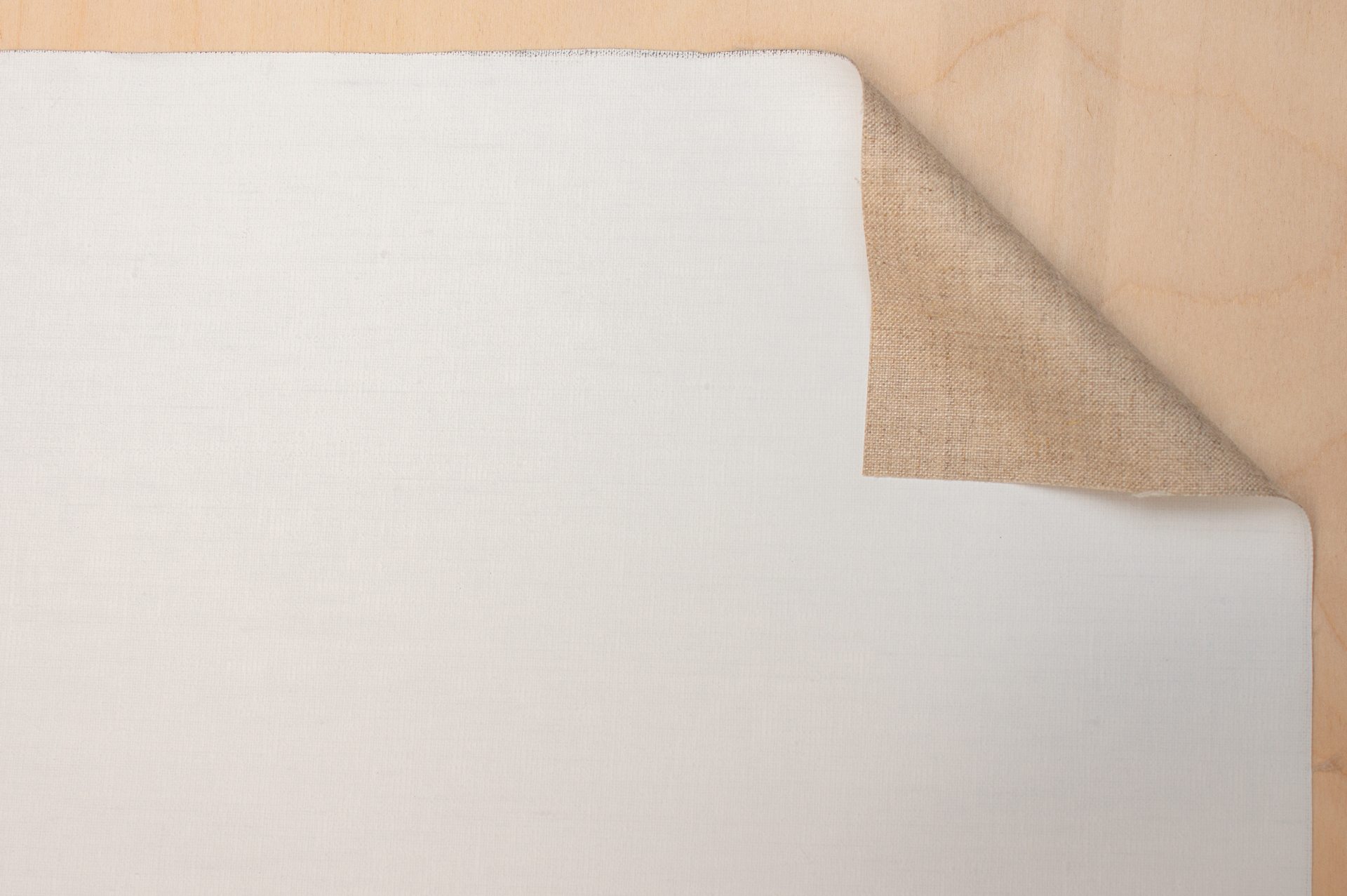 10734 Caravaggio 514 primed portrait linen 340 g/m² white, 2.10 m width, extra- fine