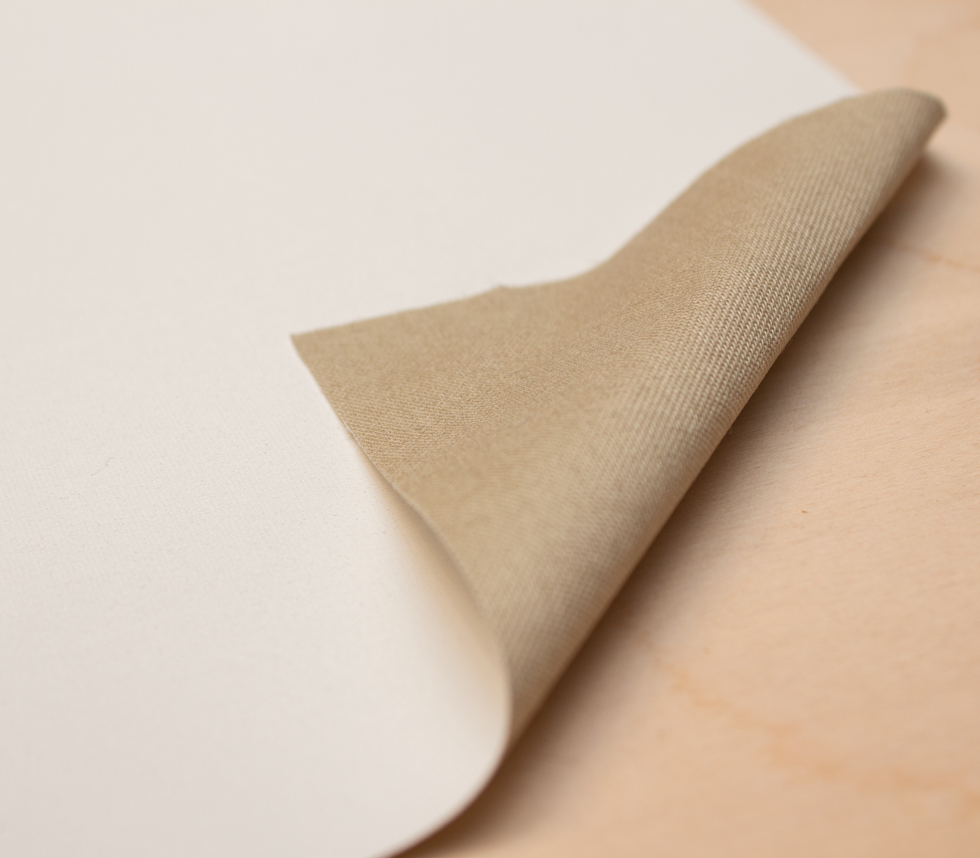 10703_2 Caravaggio 503 primed cotton 200 g/m², 2.10 m width, extra fine