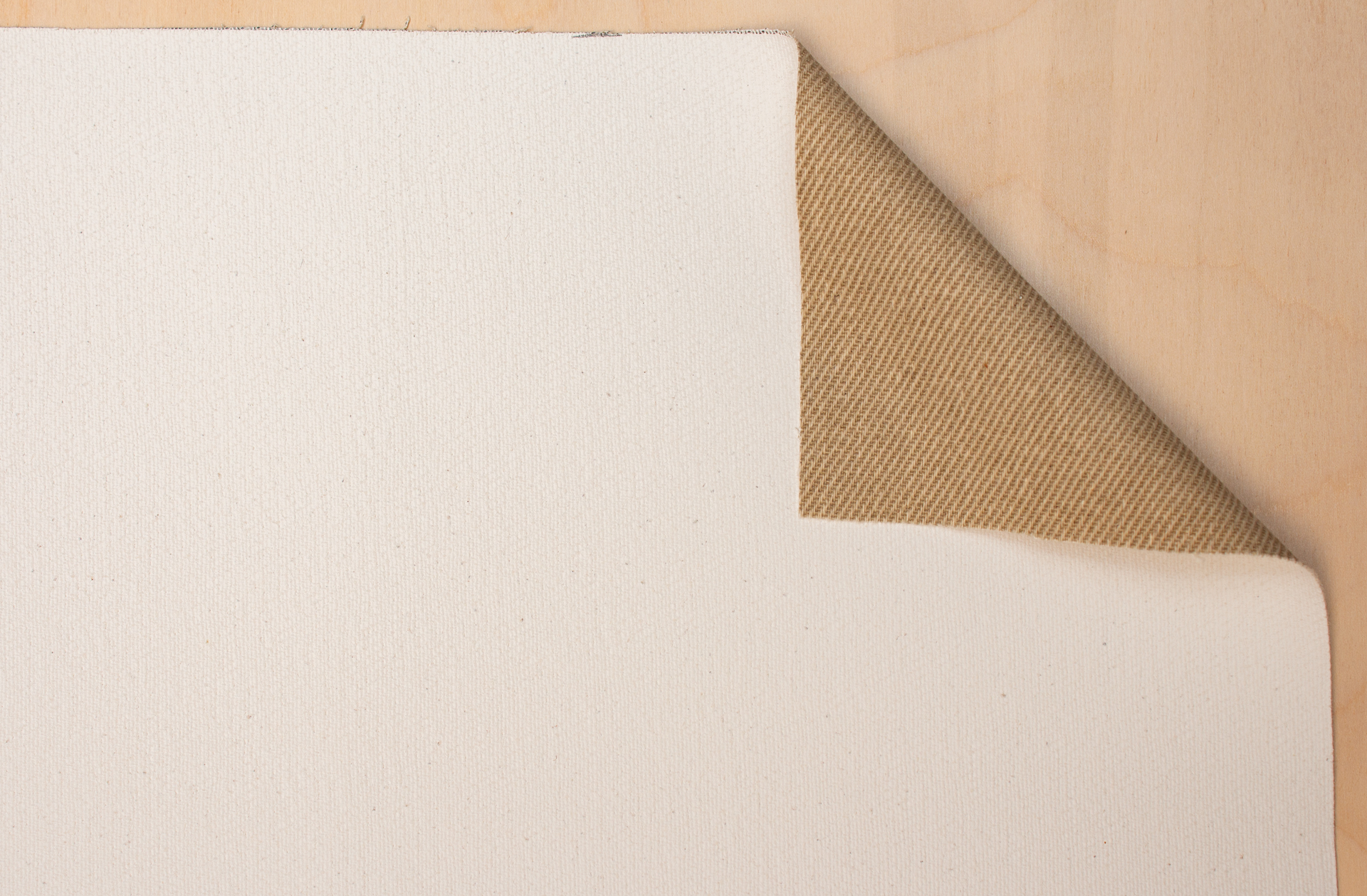 10706 Caravaggio 528 primed cotton 410 g/m², 2.10 m width, fine