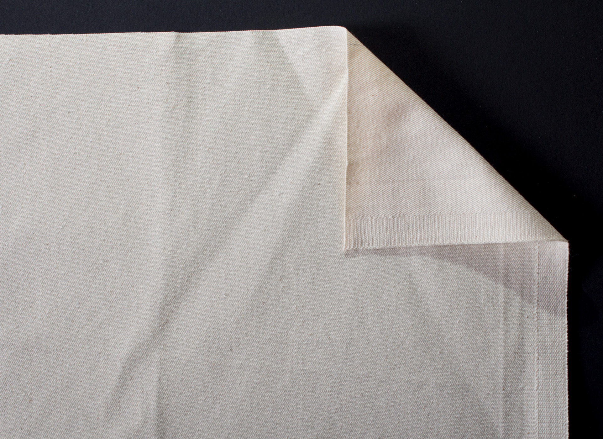 Unprimed cotton with  twill weave 260 g/m2, 2,15m wide, No.215