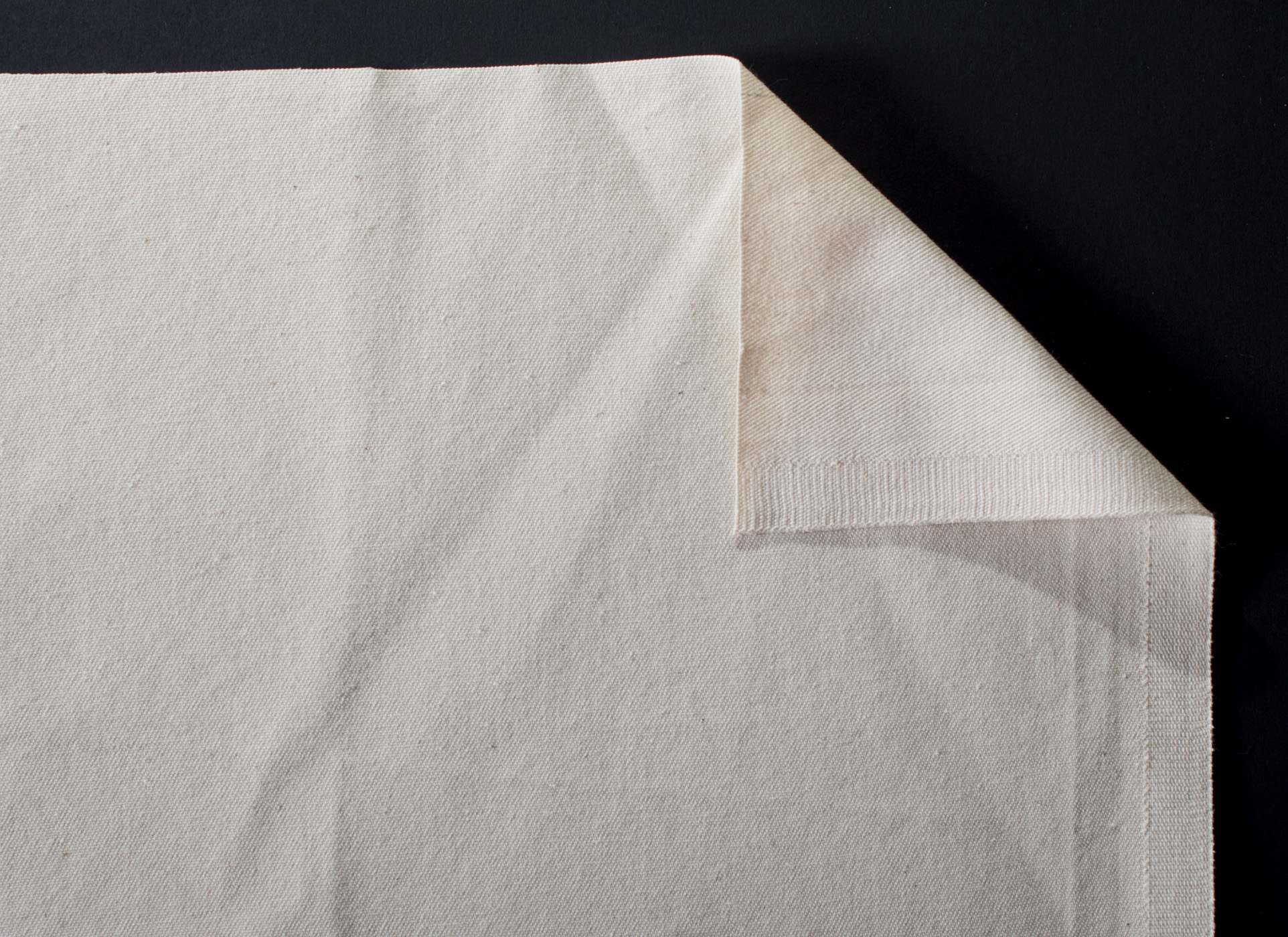 10661 Unprimed cotton with twill weave 260 g/m2, 2,15m wide, No.215